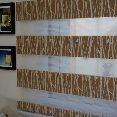 Μηχανοκίνητο ευρύ ηλιακό καταφύγιο Smart Bracket Zebra blinds υφασματικό μοντέρνο στυλ και προσαρμόσιμο