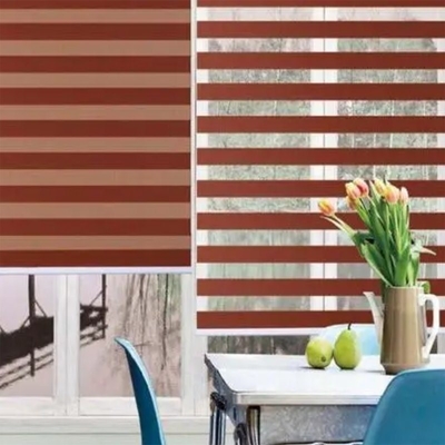 Κλειστά παράθυρα γραφείου Zebra Roller Blinds για ημέρα και νύχτα